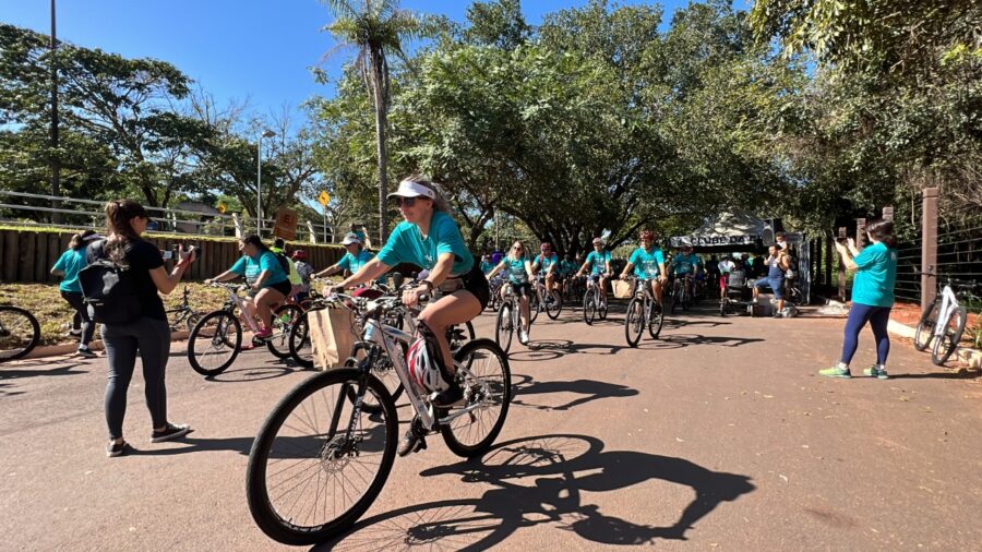 Passeio ciclístico marca entrega do projeto Clube da Bike em Mato Grosso do Sul