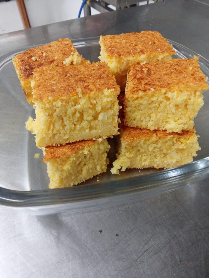 Bolo de Milho com Queijo